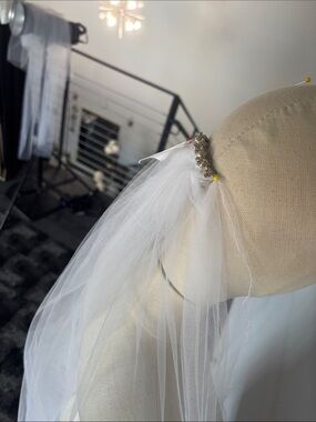 BHLDN White Tulle Veil with Crystal Comb Accent